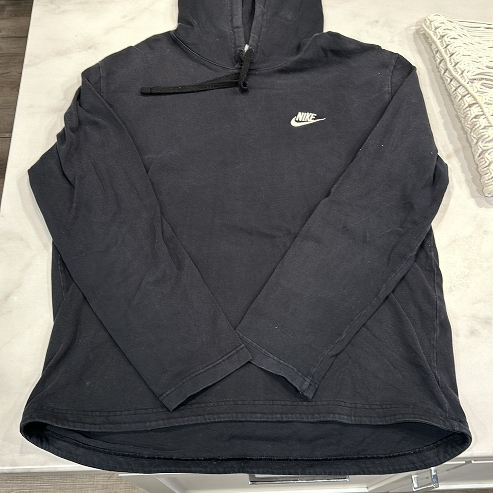 Nike thin hoodie - Picture 3 of 3